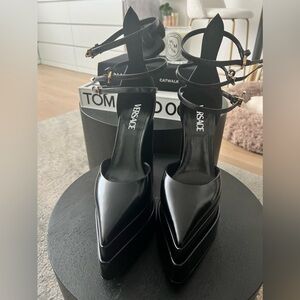 Versace Medusa Aevitas Platform Pointed Heel